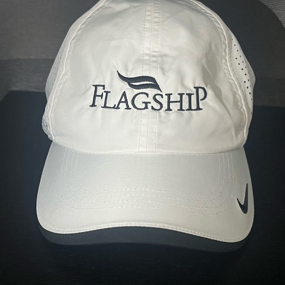 Nike Adjustable Featherlight White Unisex Running Tennis Golf Cap Hat Clean